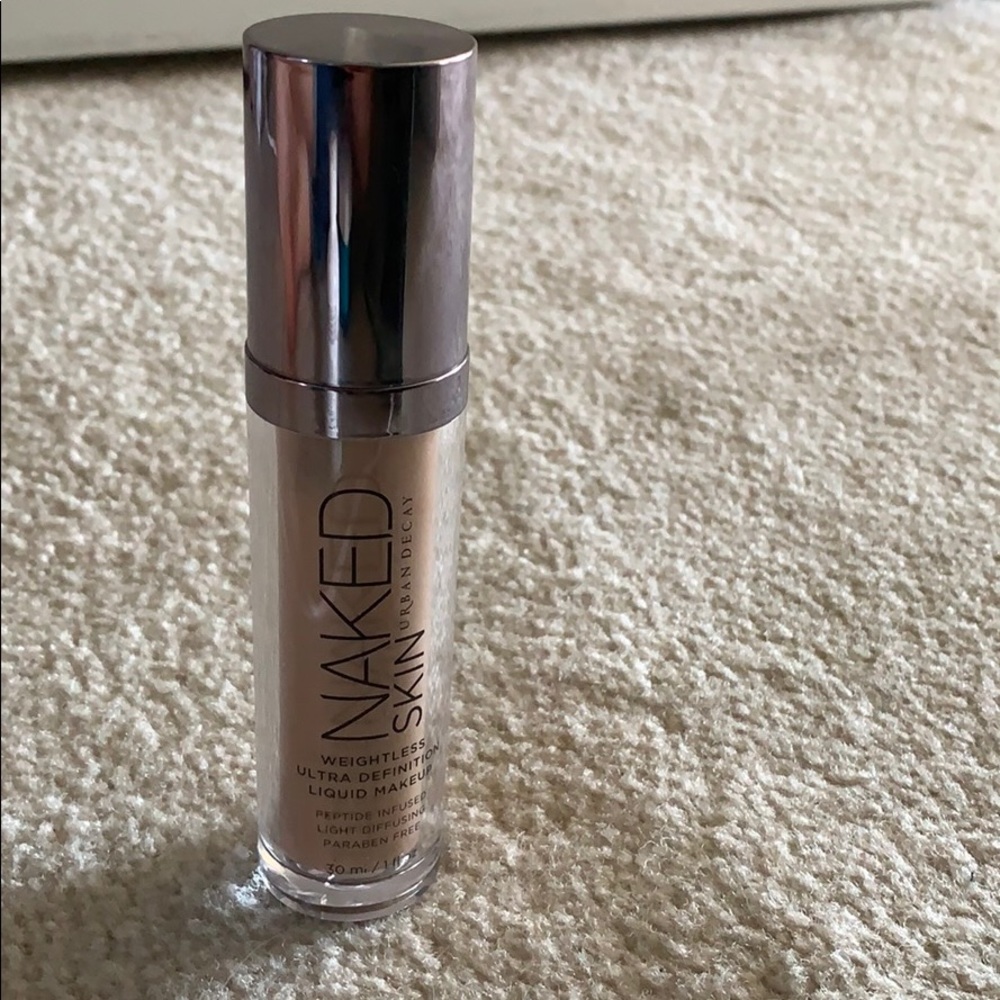 Urban Decay Naked Skin Foundation